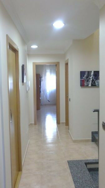 Top Floor Apartment Benamocarra Málaga - image 4