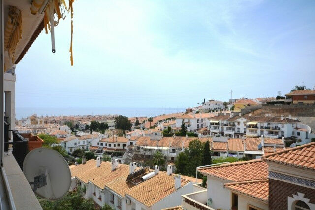 Middle Floor Apartment La Cala del Moral Málaga - imagen 4