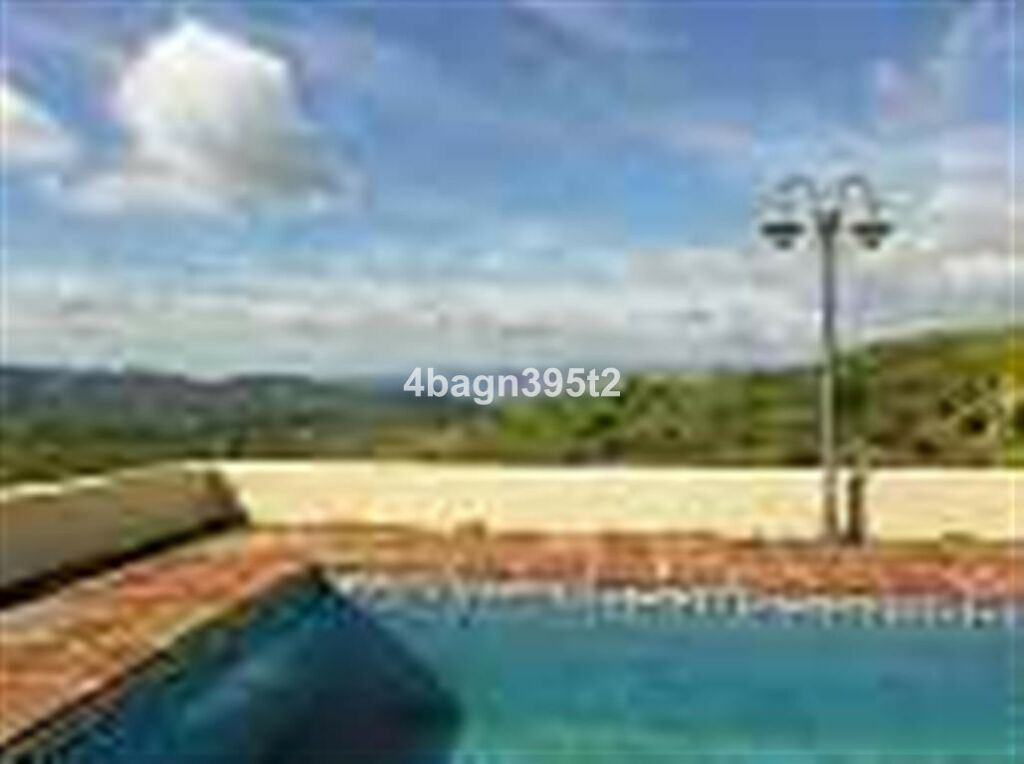 Detached Villa Sedella Málaga - zdjęcie 4