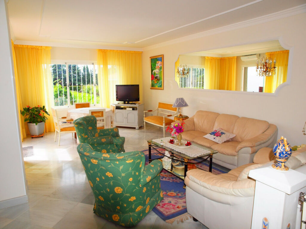 Detached Villa Benajarafe Málaga - imagen 4