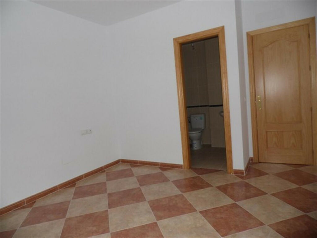 Middle Floor Apartment Canillas de Aceituno Málaga - imagen 4