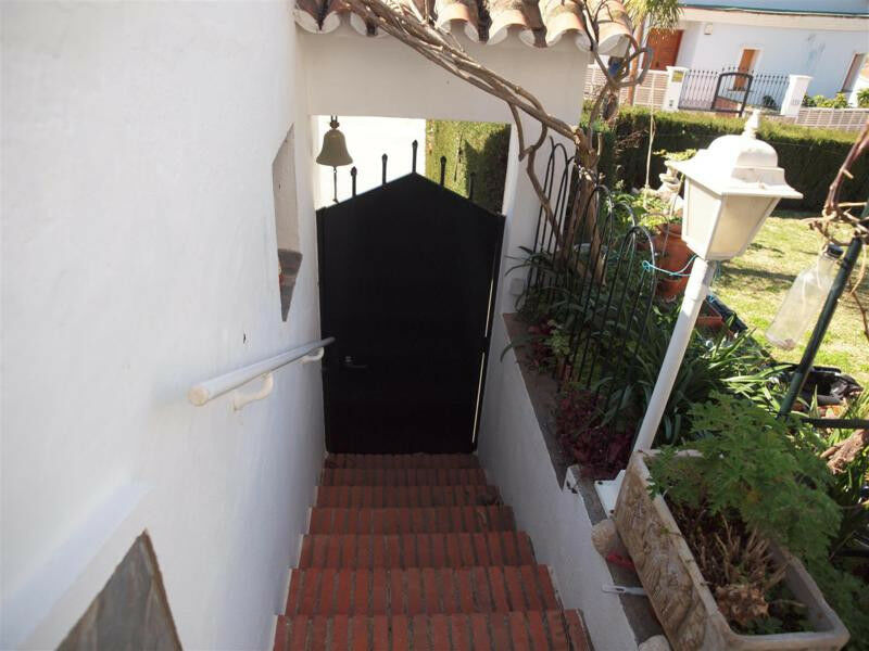 Detached Villa Benajarafe Málaga - imagen 42