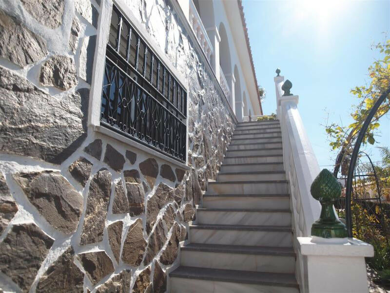 Detached Villa Benajarafe Málaga - imagen 43