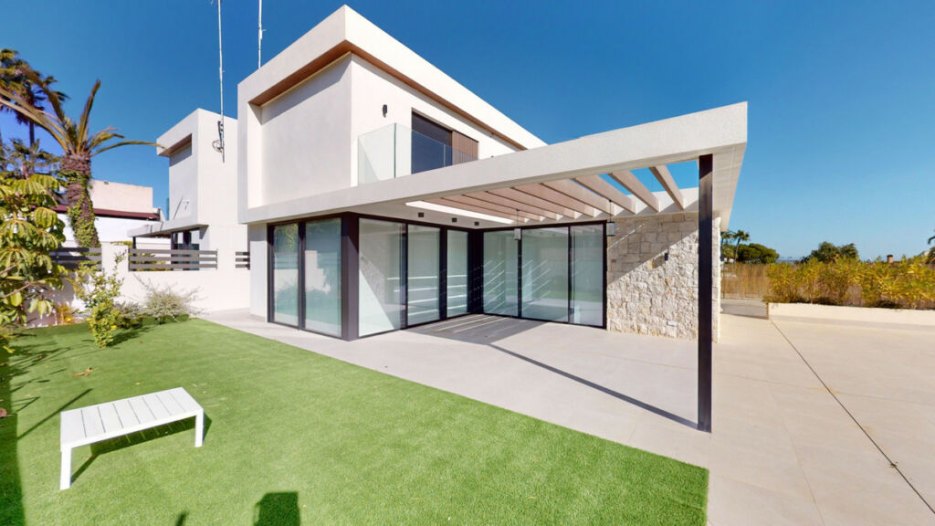 Detached Villa Lomas de Cabo Roig Alicante - image 46