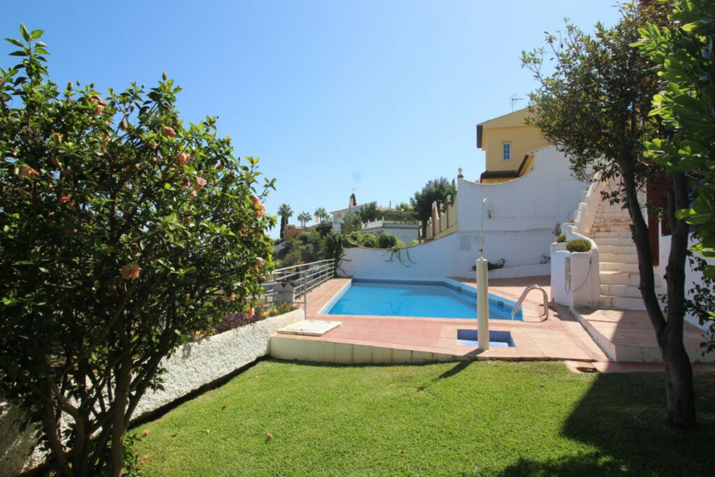 Semi-Detached House Benajarafe Málaga - Bild 5