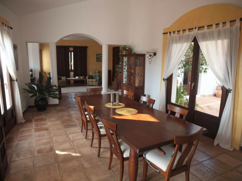 Detached Villa La Viñuela Málaga - imagen 5