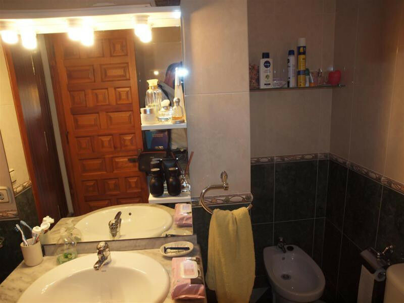 Middle Floor Apartment Caleta de Vélez Málaga - imagen 5