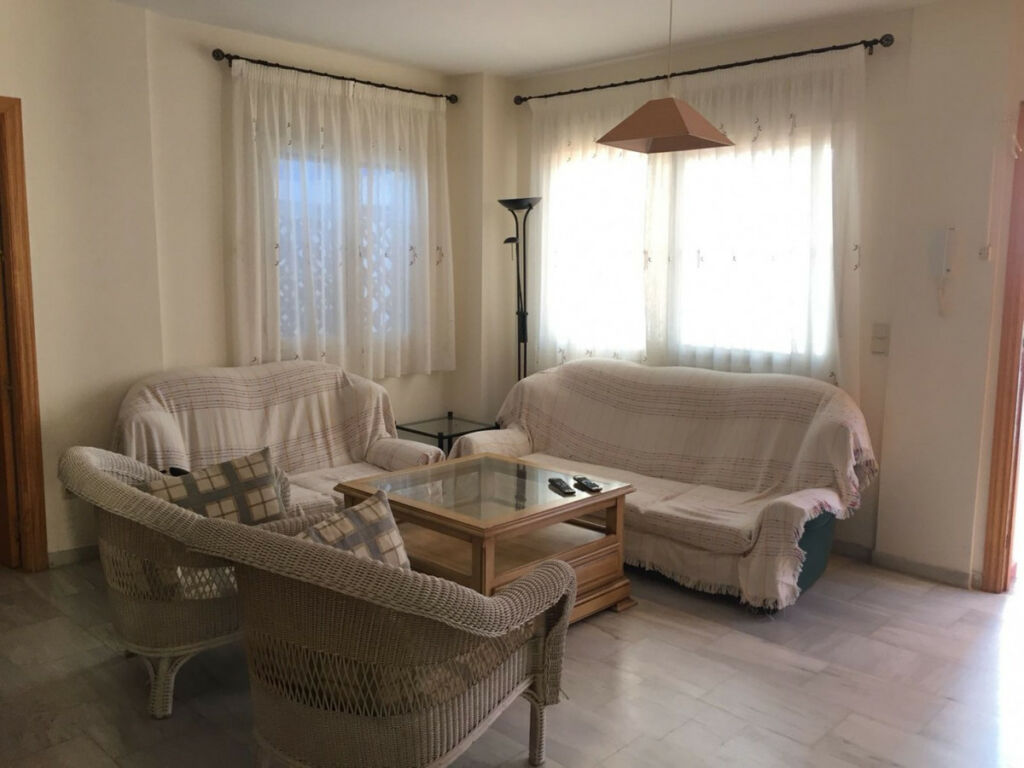 Middle Floor Apartment Mezquitilla Málaga - Bild 6