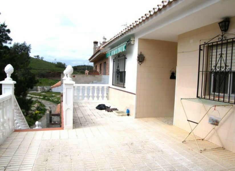 Semi-Detached House Almayate Málaga - image 6