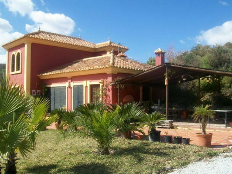Detached Villa Benamocarra Málaga - Bild 6
