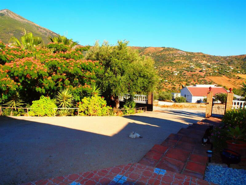 Detached Villa Alcaucín Málaga - imagen 6