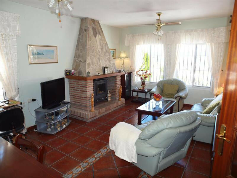 Detached Villa Alcaucín Málaga - imagen 6
