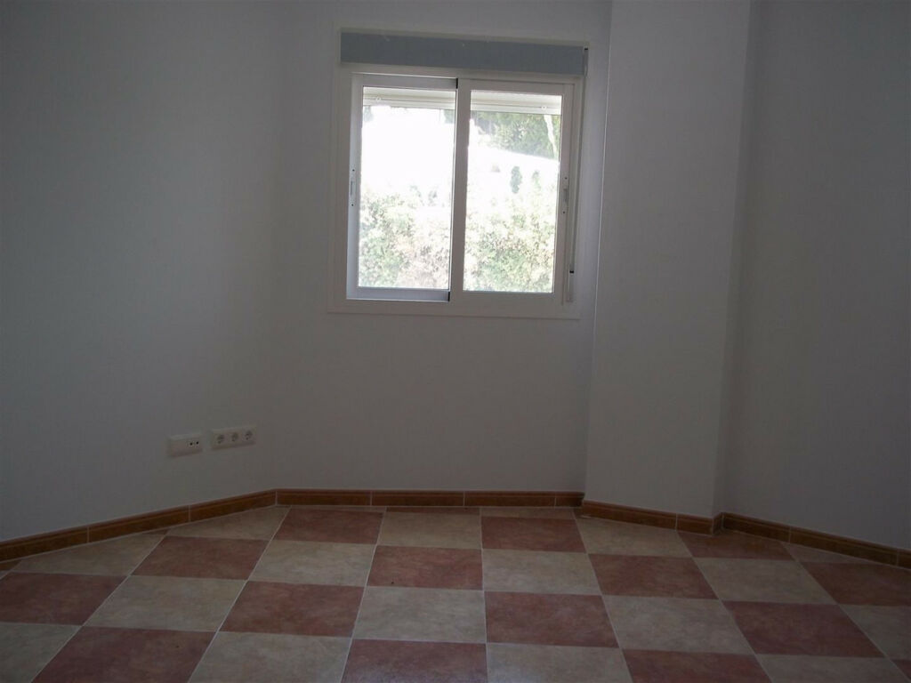 Middle Floor Apartment Canillas de Aceituno Málaga - imagen 6