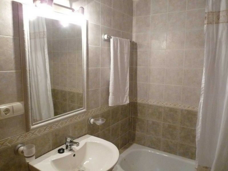 Middle Floor Apartment Benajarafe Málaga - imagen 7