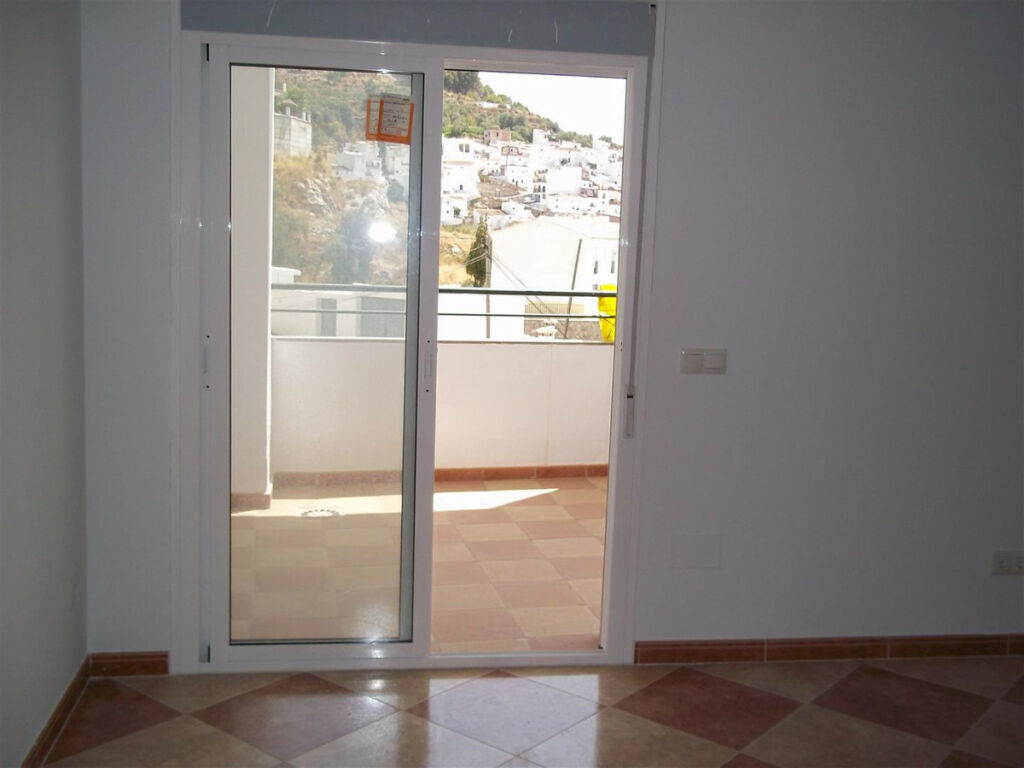 Middle Floor Apartment Canillas de Aceituno Málaga - imagen 7