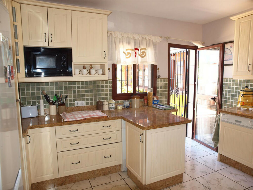 Detached Villa Viñuela Málaga - imagen 7