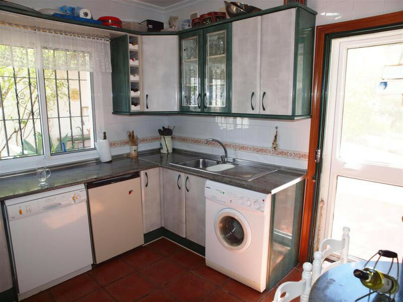 Detached Villa Alcaucín Málaga - imagen 7