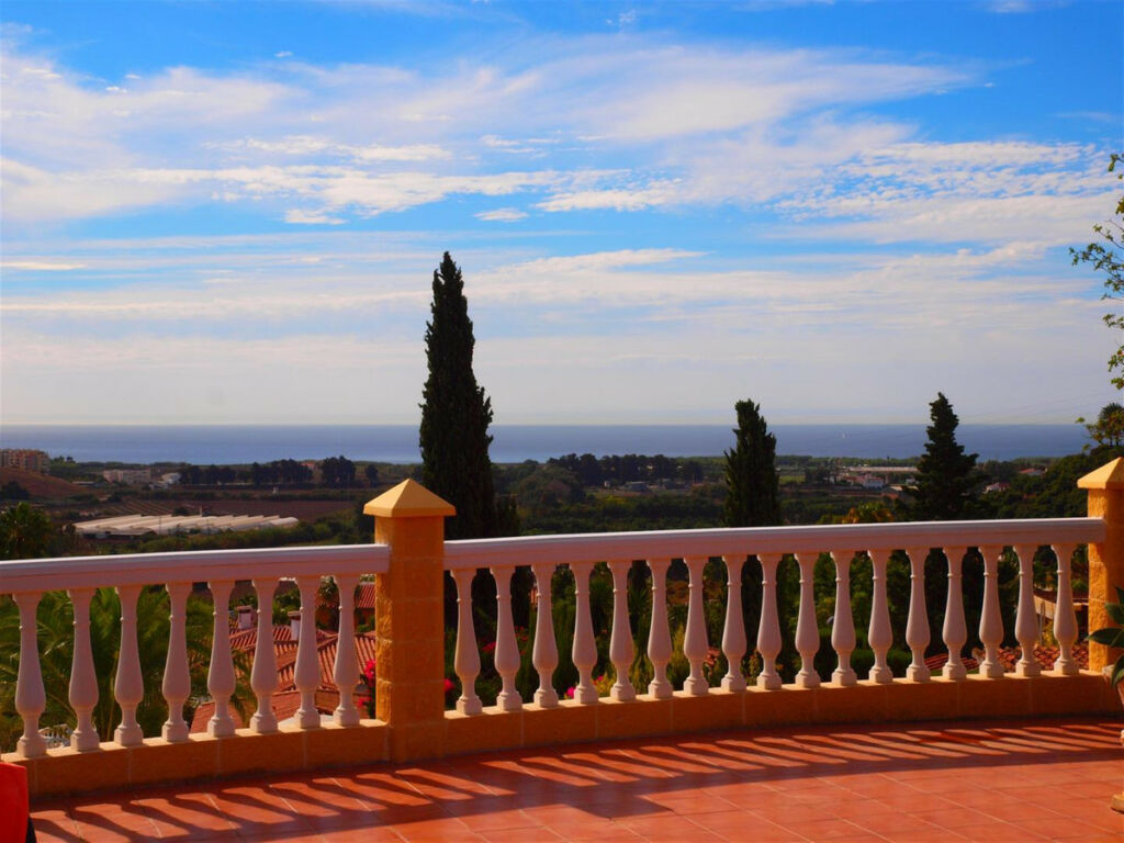 Detached Villa Torre del Mar Málaga - imagen 8