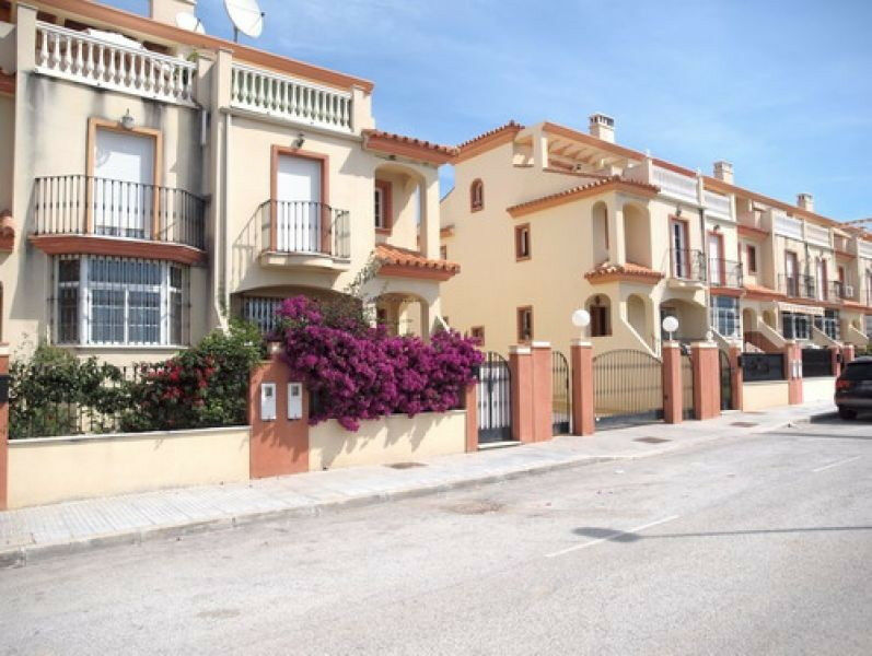Semi-Detached House Almayate Málaga - Bild 8