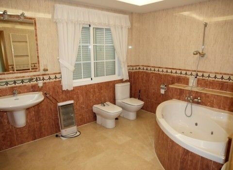 Detached Villa Mezquitilla Málaga - imagen 8