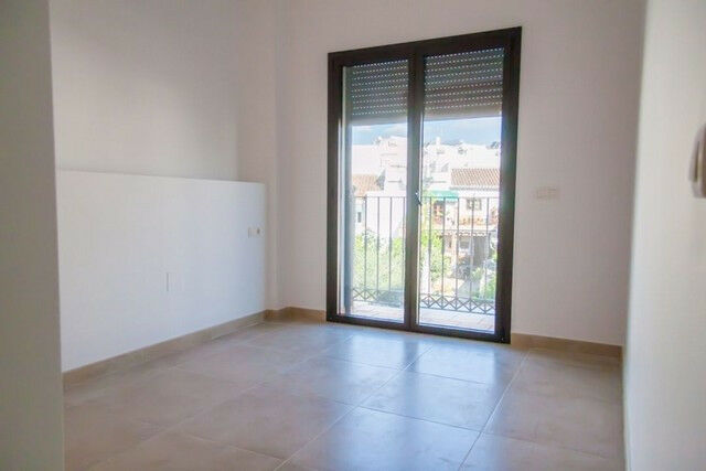 Middle Floor Apartment Nerja Málaga - Bild 9