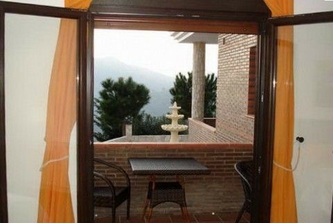 Detached Villa Sayalonga Málaga - imagen 9