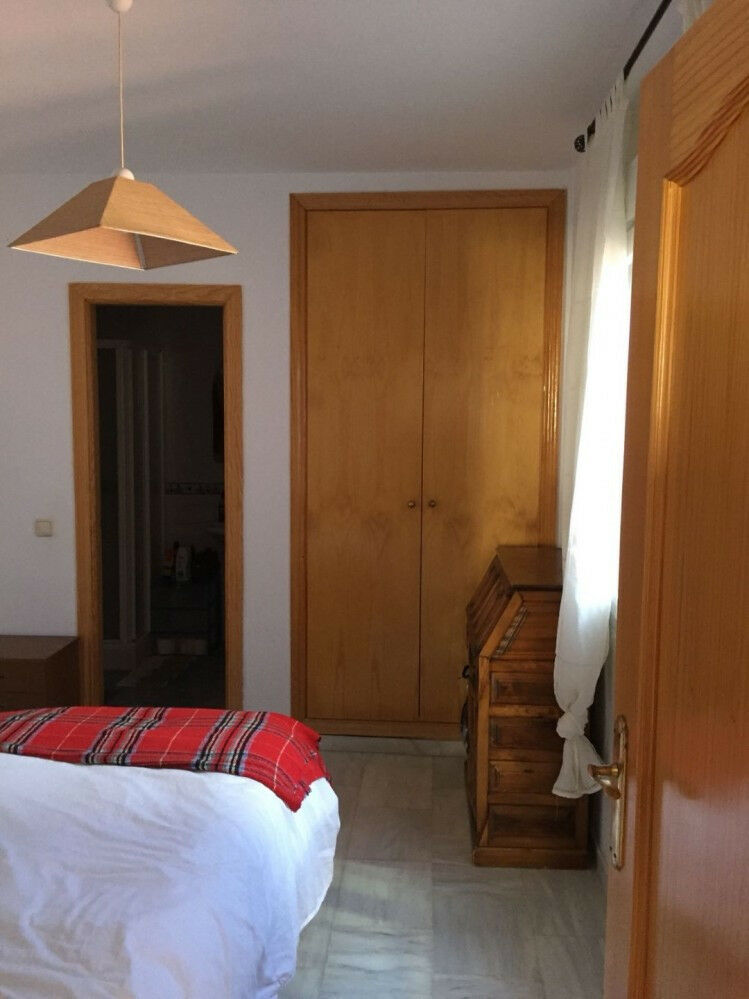 Middle Floor Apartment Mezquitilla Málaga - Bild 9