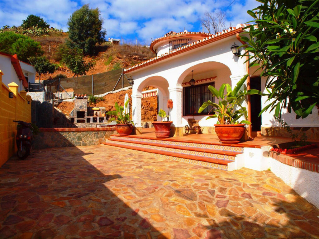 Detached Villa Almayate Málaga - imagen 9