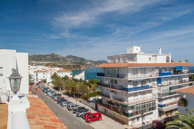 Middle Floor Apartment Nerja Málaga - imagen 9