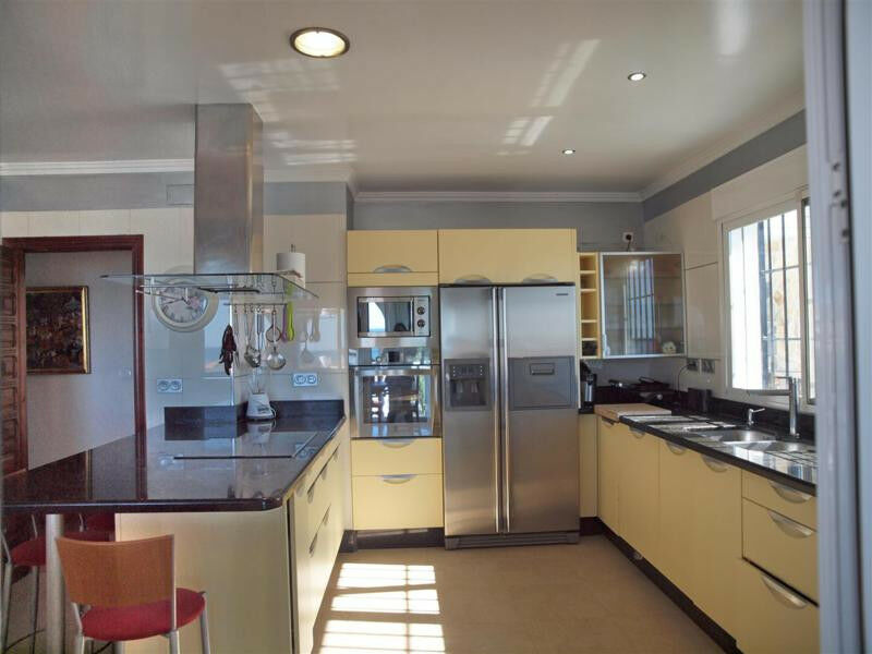 Detached Villa Benajarafe Málaga - imagen 9