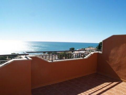Townhouse Benajarafe Málaga - image 9
