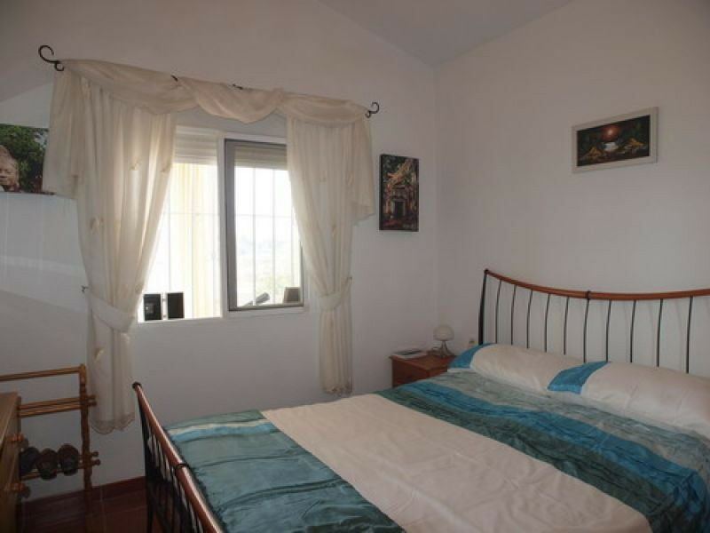 Detached Villa Puente don Manuel Málaga - image 9
