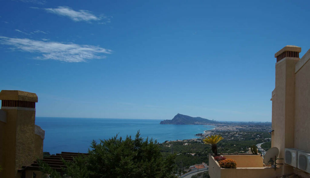 Detached Villa Altea Alicante - image 10