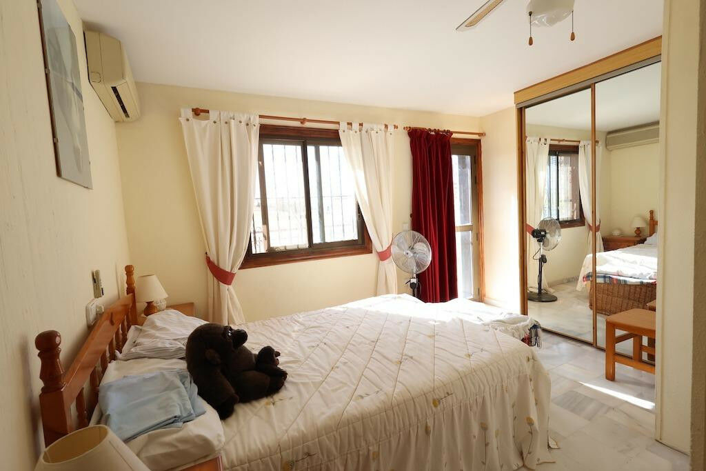Townhouse Villamartin Alicante - Bild 12