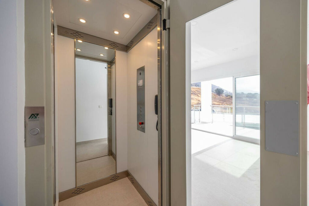 Detached Villa Nerja Málaga - imagen 18