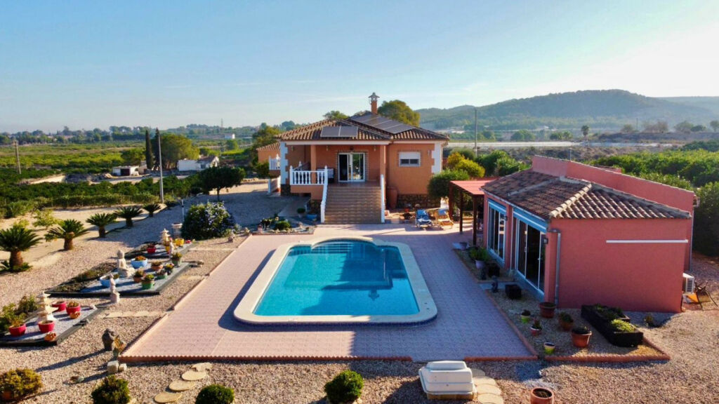 Detached Villa Benejuzar Alicante - imagen 2