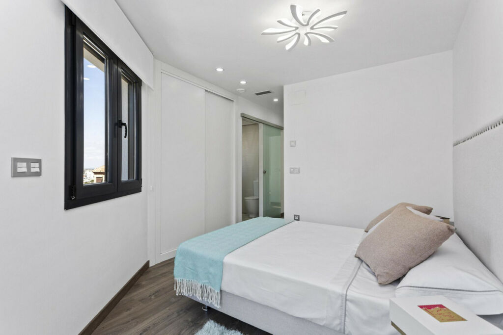 Detached Villa La Mata Alicante - Bild 23