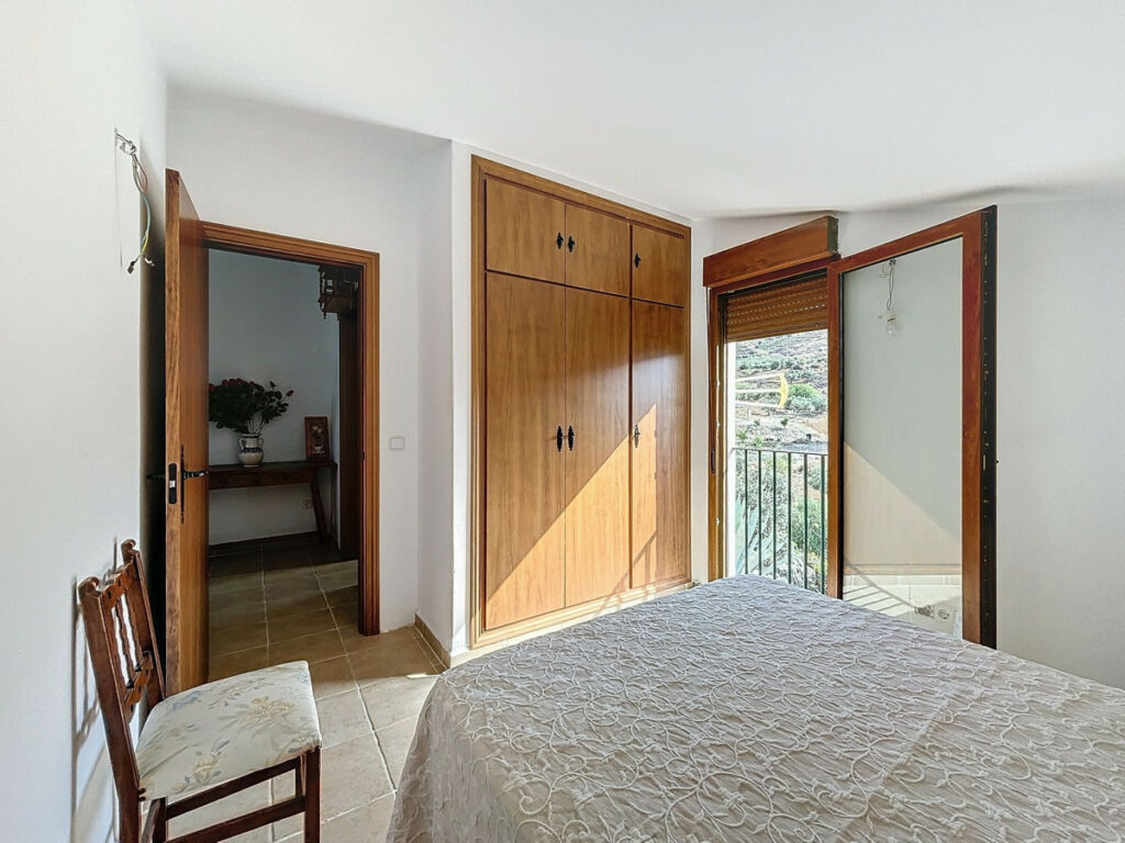 Detached Villa Alcaucín Málaga - Bild 25