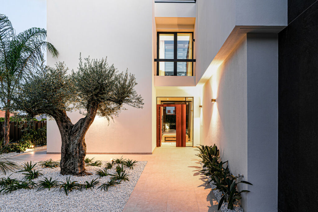 Detached Villa La Nucia Alicante - image 27