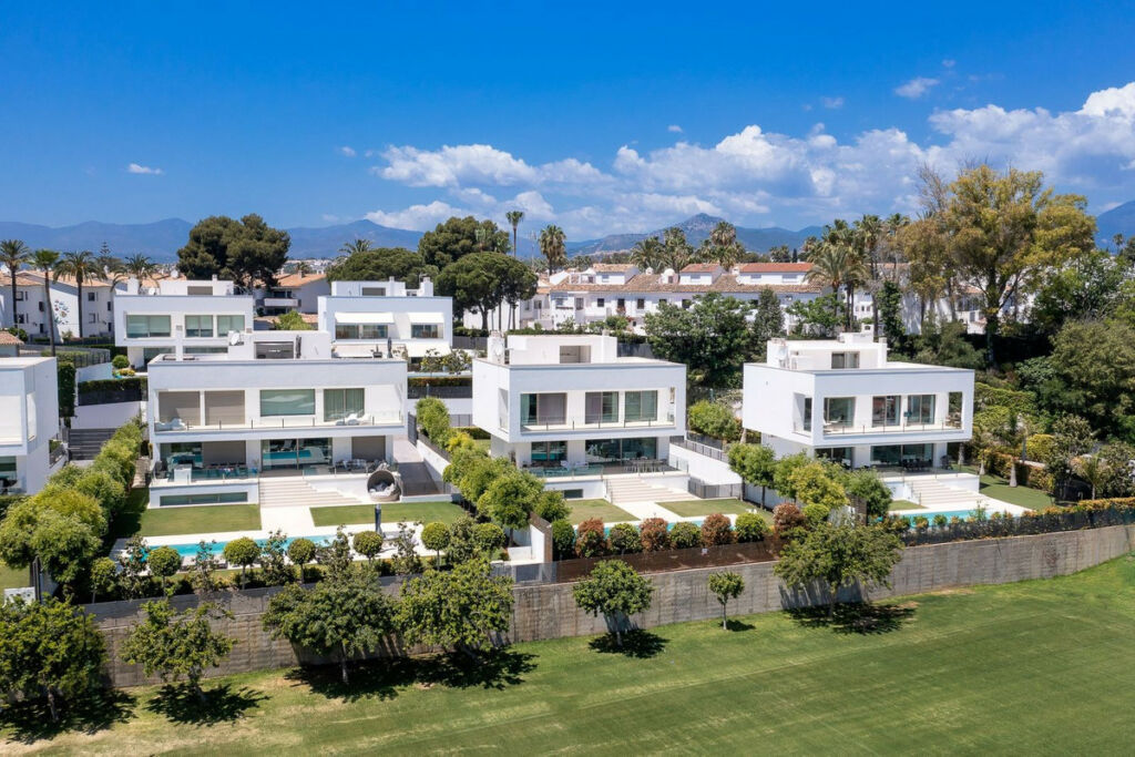 Detached Villa Guadalmina Baja Málaga - Bild 36