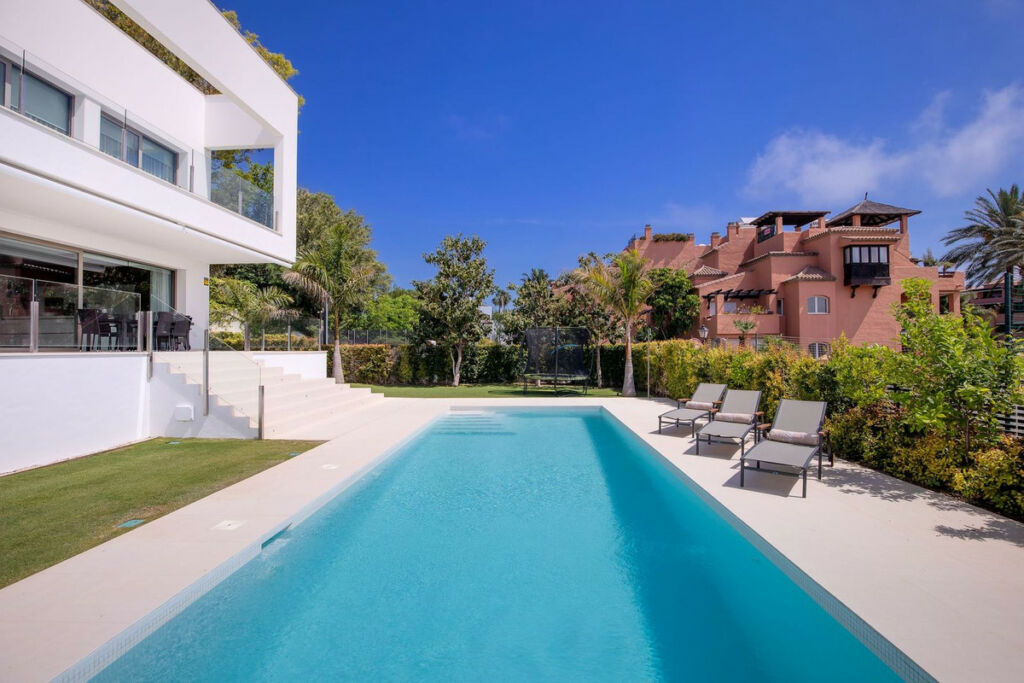 Detached Villa Guadalmina Baja Málaga - Bild 5