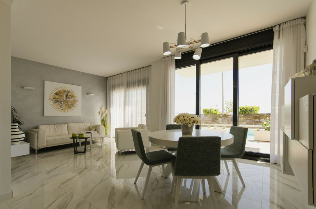 Detached Villa San Miguel de Salinas Alicante - image 10