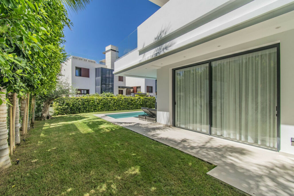 Detached Villa The Golden Mile Málaga - imagen 10