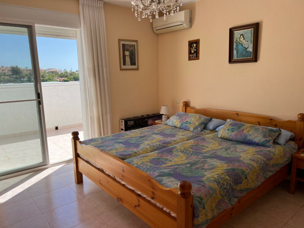 Detached Villa L'Alfás del Pi Alicante - Bild 13