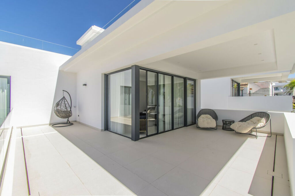 Detached Villa The Golden Mile Málaga - imagen 15