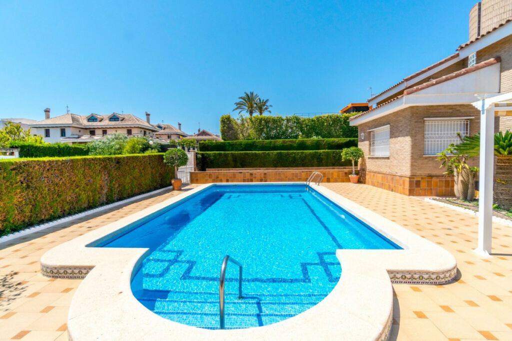 Detached Villa La Veleta Alicante - zdjęcie 33