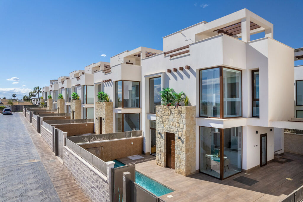 Detached Villa Los Montesinos Alicante - image 41