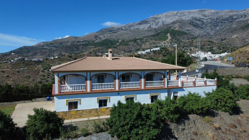 Detached Villa Sedella Málaga - imagen 42