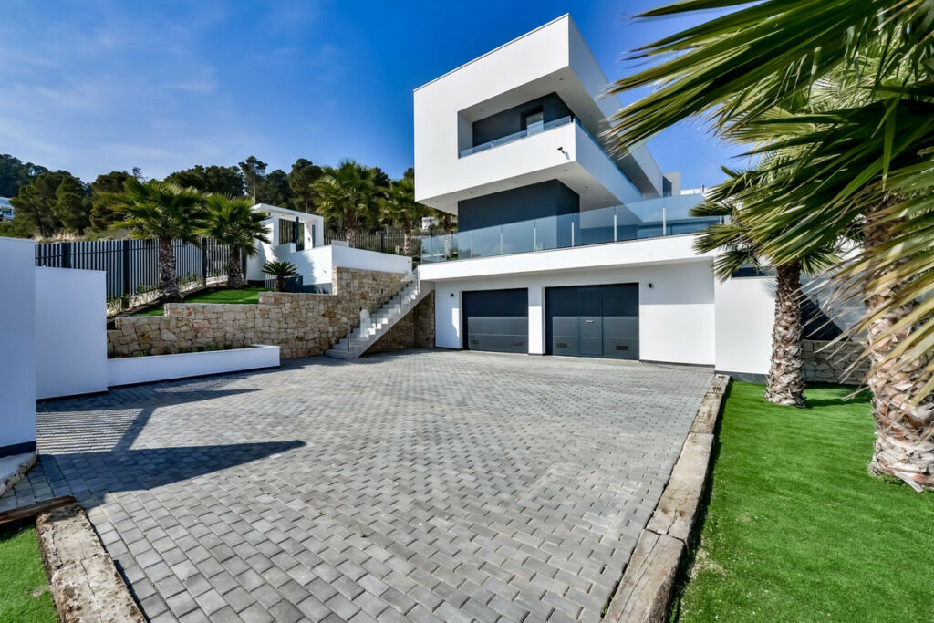 Detached Villa Javea Alicante - image 12