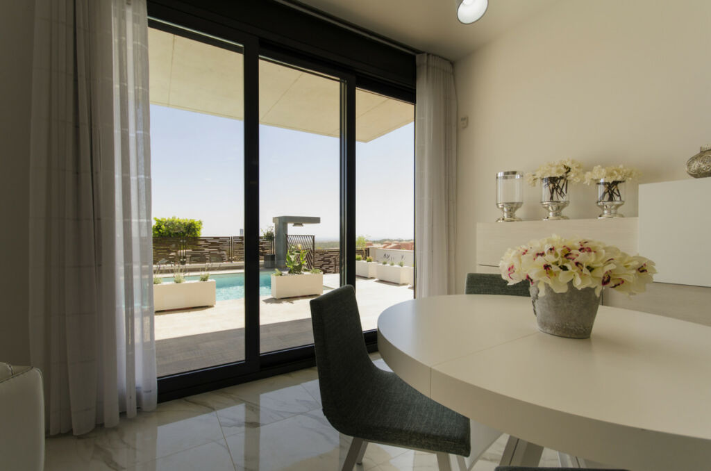 Detached Villa San Miguel de Salinas Alicante - image 6